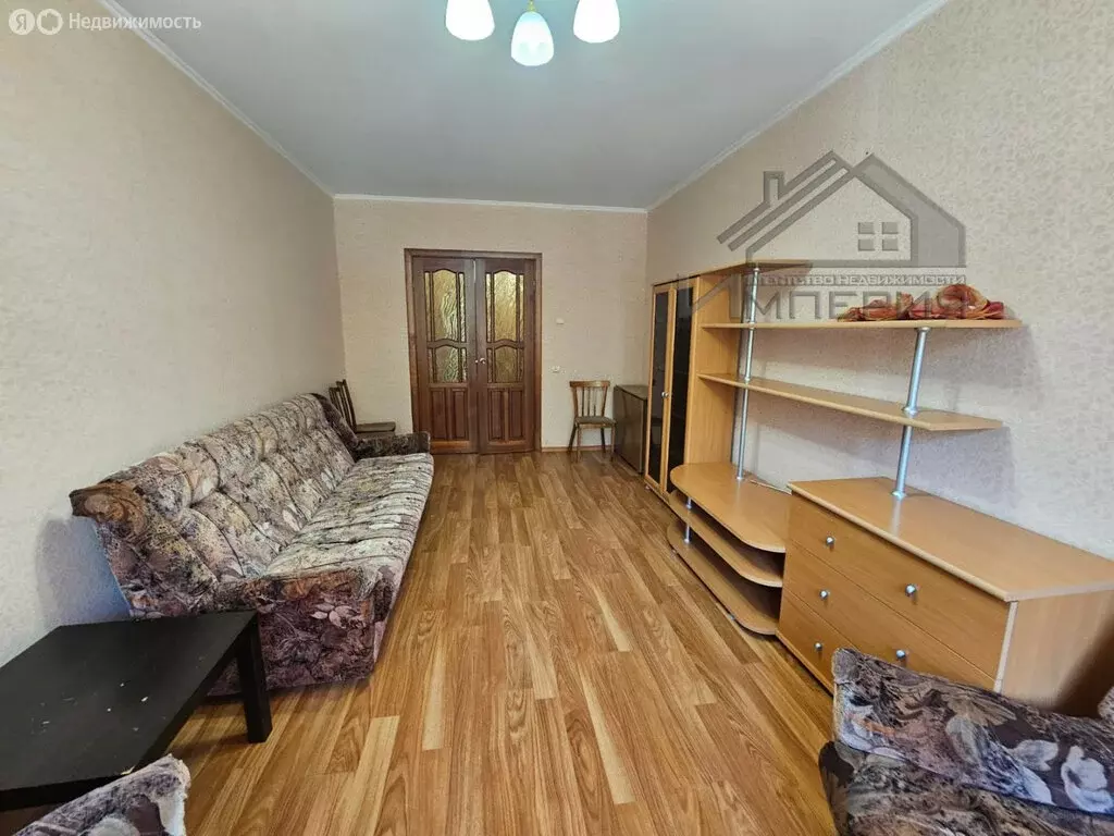 3-комнатная квартира: Казань, улица Голубятникова, 13 (65.5 м) - Фото 1