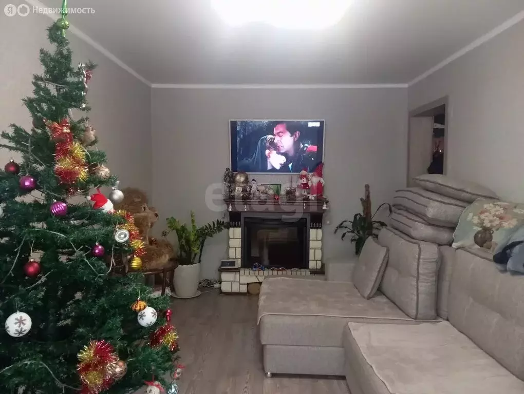 3-комнатная квартира: Абакан, улица Чертыгашева, 40 (67.9 м) - Фото 1