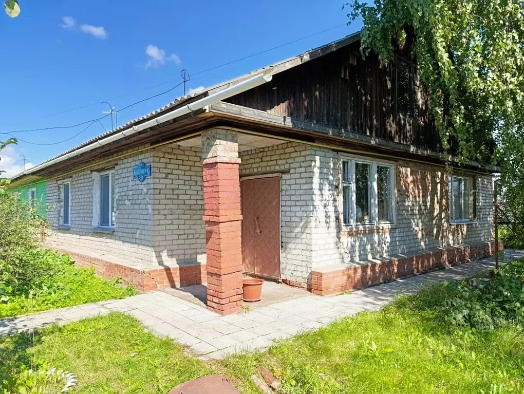 Дом в Омская область, Омский район, Морозовское с/пос, д. Ракитинка  ... - Фото 1