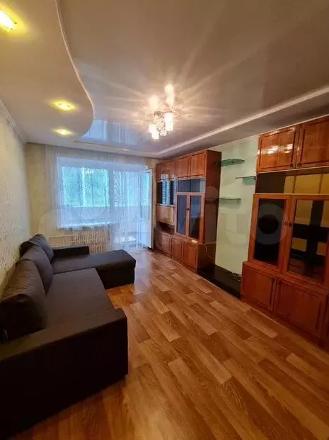 3-к. квартира, 70м, 5/5эт. - Фото 0