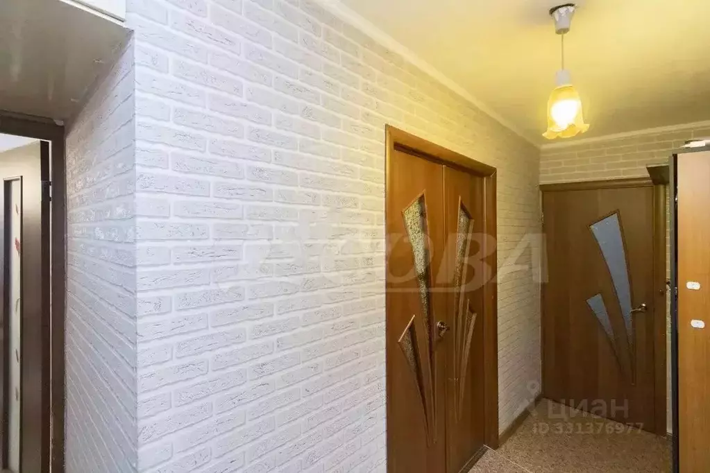 2-к кв. Тюменская область, Тюмень ул. Мельникайте, 46 (52.0 м) - Фото 2