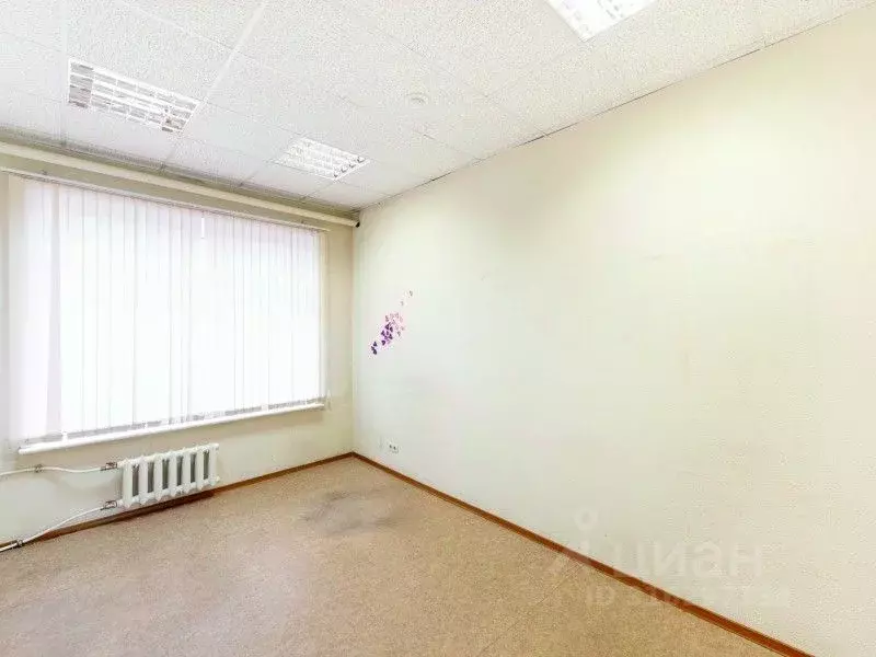 Склад в Санкт-Петербург Уральская ул., 19к8 (14 м) - Фото 1