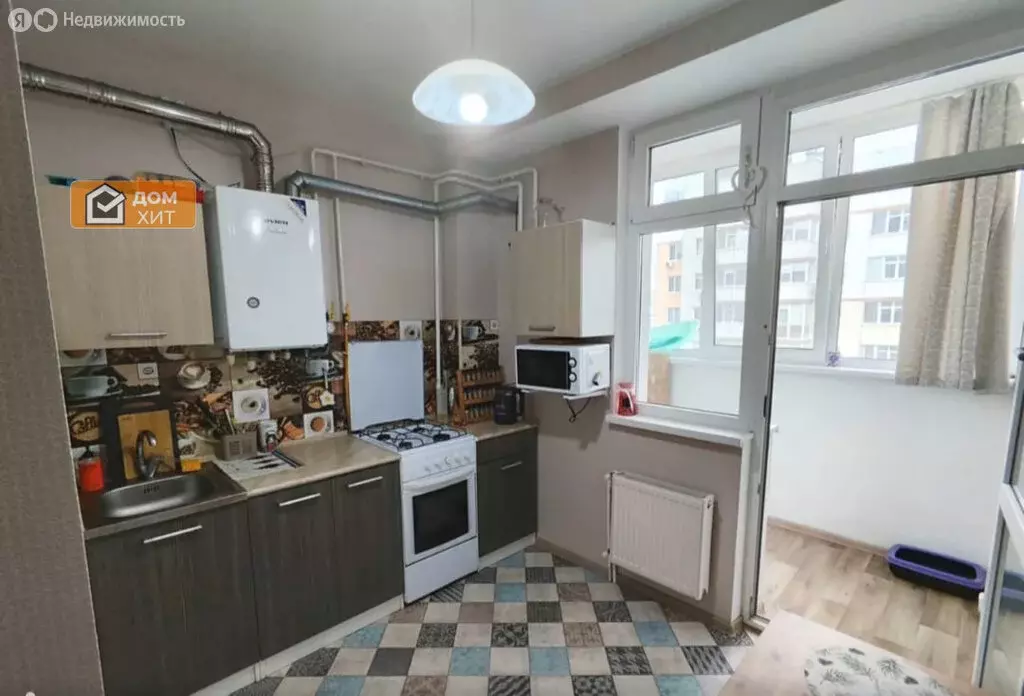 1-комнатная квартира: Симферополь, улица Батурина, 93 (35 м) - Фото 1