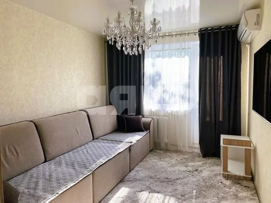3-к кв. Волгоградская область, Волгоград ул. 64-й Армии, 75 (57.9 м) - Фото 1