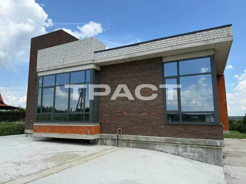 Дом в село Лопатки, Первомайская улица, 57 (499.7 м) - Фото 1