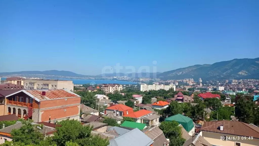 3-к кв. Краснодарский край, Геленджик ул. Свердлова, 30 (65.7 м) - Фото 0