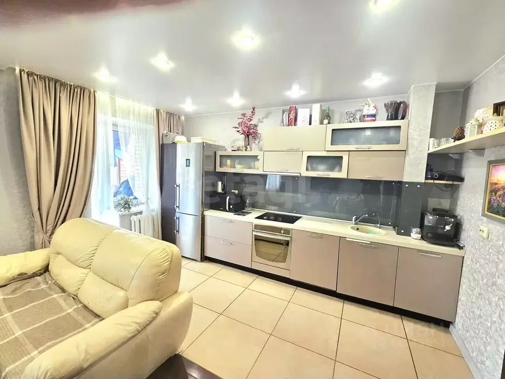 2-к кв. Архангельская область, Архангельск ул. Гагарина, 45 (66.7 м) - Фото 1