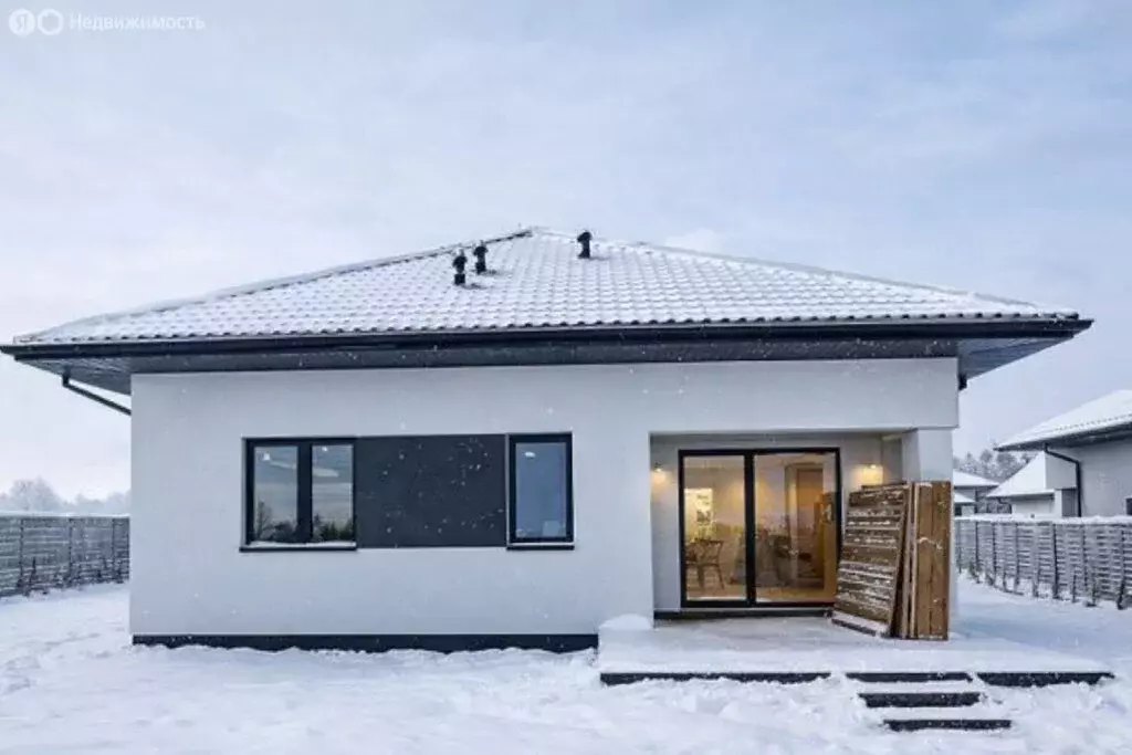 Дом в Пензенский район, Воскресеновский сельсовет (142 м) - Фото 1