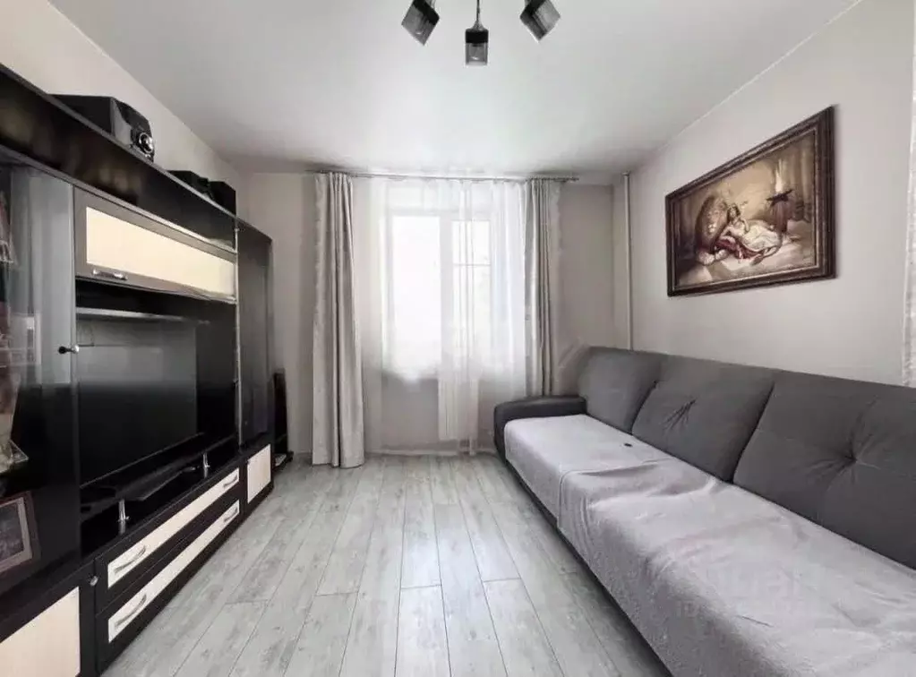 2-к кв. Иркутская область, Ангарск 74-й кв-л, 10 (46.4 м) - Фото 1