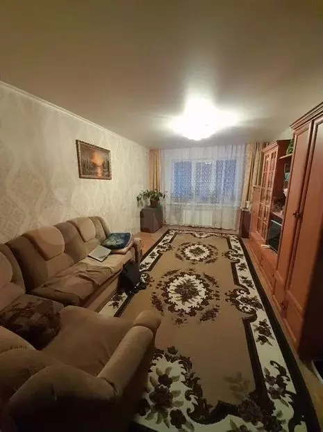 3-к. квартира, 70м, 1/5эт. - Фото 0