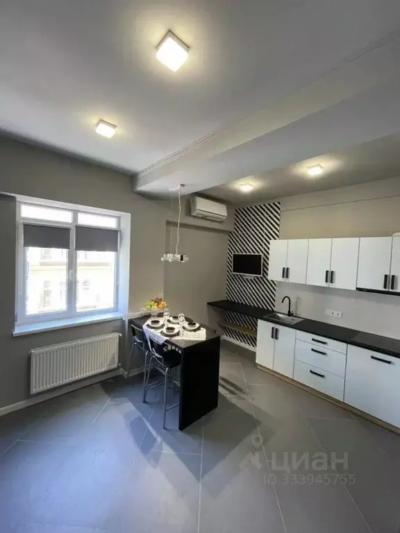 2-к кв. Крым, Евпатория ул. Полупанова, 27И (55.0 м) - Фото 1