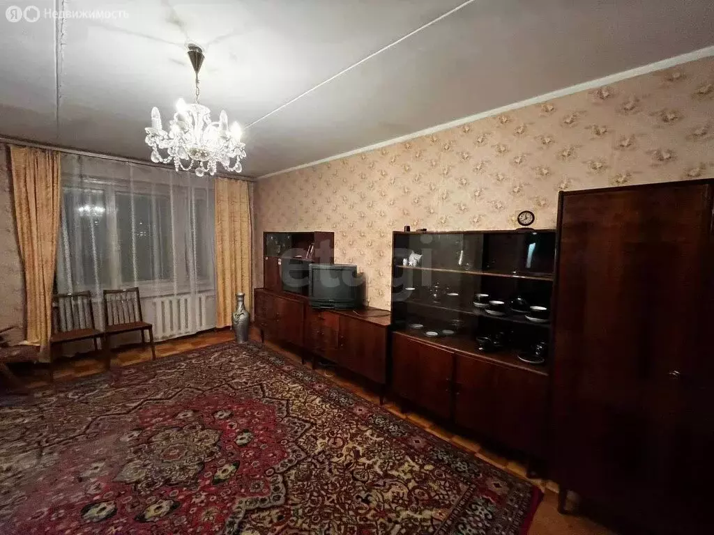 3-комнатная квартира: Одинцово, улица Маршала Неделина, 9 (61.2 м) - Фото 0