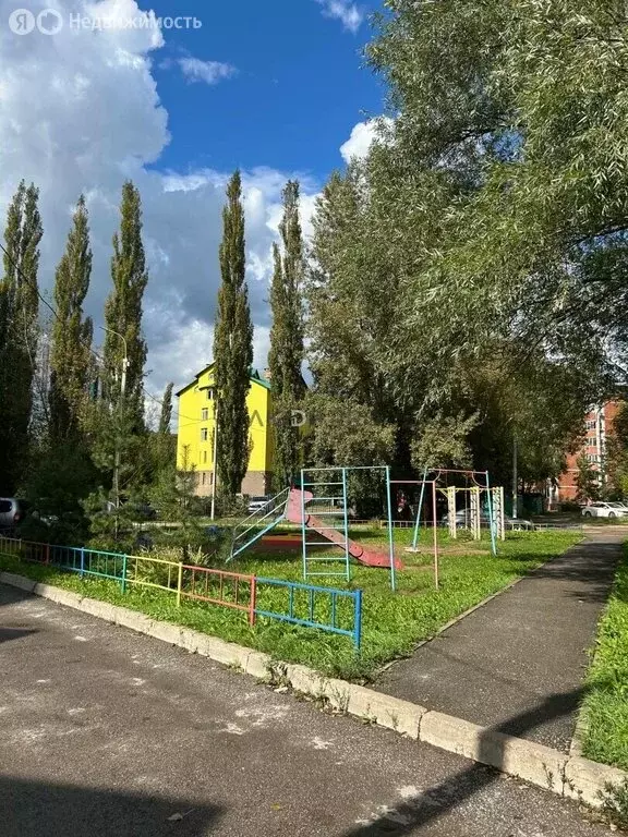 3-комнатная квартира: Уфа, улица Набережная реки Уфы, 1/3 (79.6 м) - Фото 2