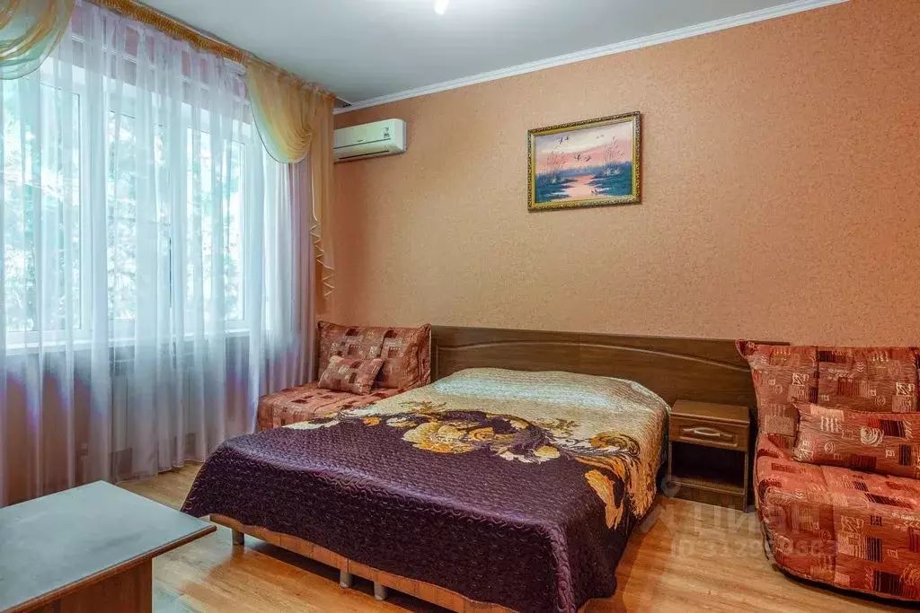 Комната Краснодарский край, Геленджик ул. Циолковского, 50 - Фото 1