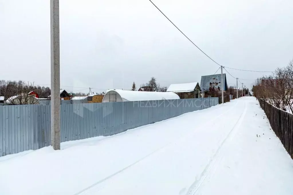 Дом в Тюменская область, Тюмень Якорь садовое товарищество, ул. ... - Фото 1