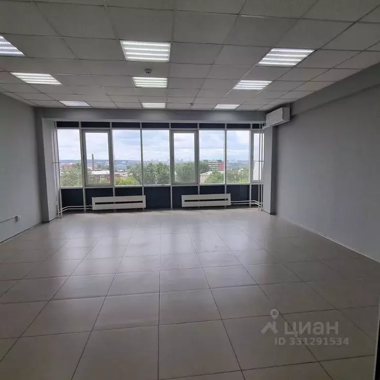 Офис в Иркутская область, Иркутск Байкальская ул., 105А (77 м) - Фото 1