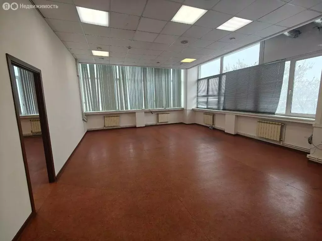 Офис (141.9 м) - Фото 1