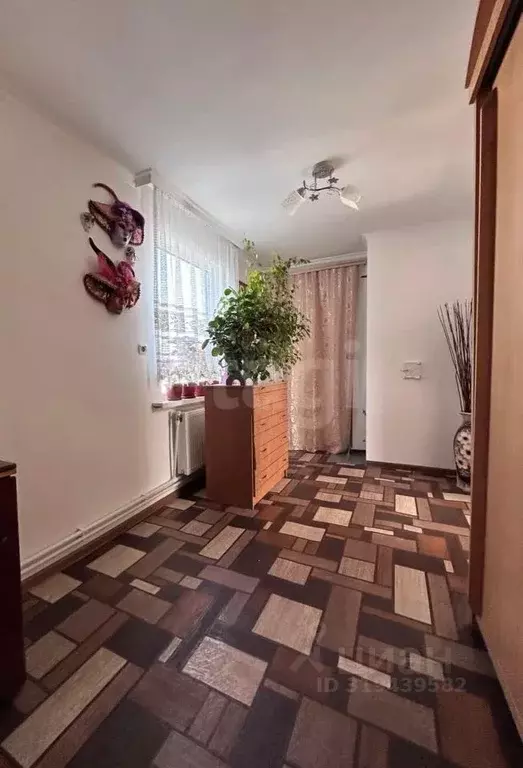 Дом в Адыгея, Майкопский район, Абадзехская ст-ца Октябрьская ул. (64 ... - Фото 1