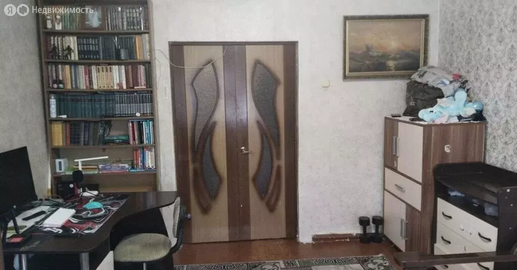 2-комнатная квартира: Каменск-Шахтинский, улица Ворошилова, 8 (54 м) - Фото 1