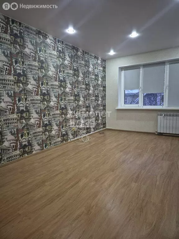 2-комнатная квартира: Сыктывкар, улица Димитрова, 24 (48.2 м) - Фото 1