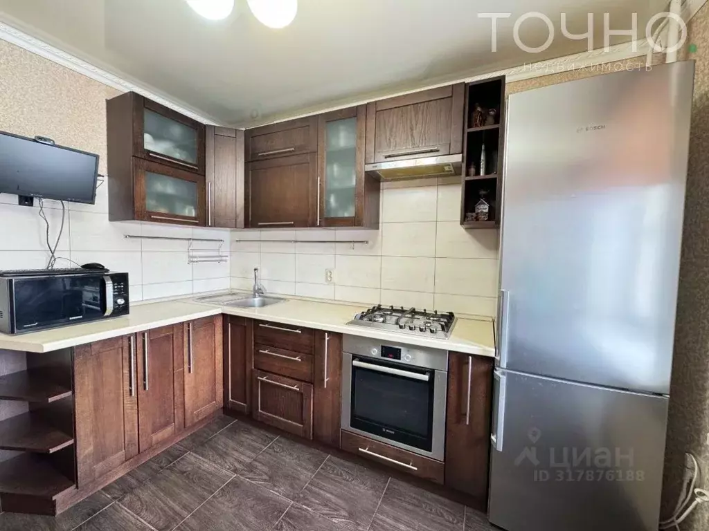 2-к кв. Пензенская область, Пенза ул. Тепличная, 37 (70.0 м) - Фото 1