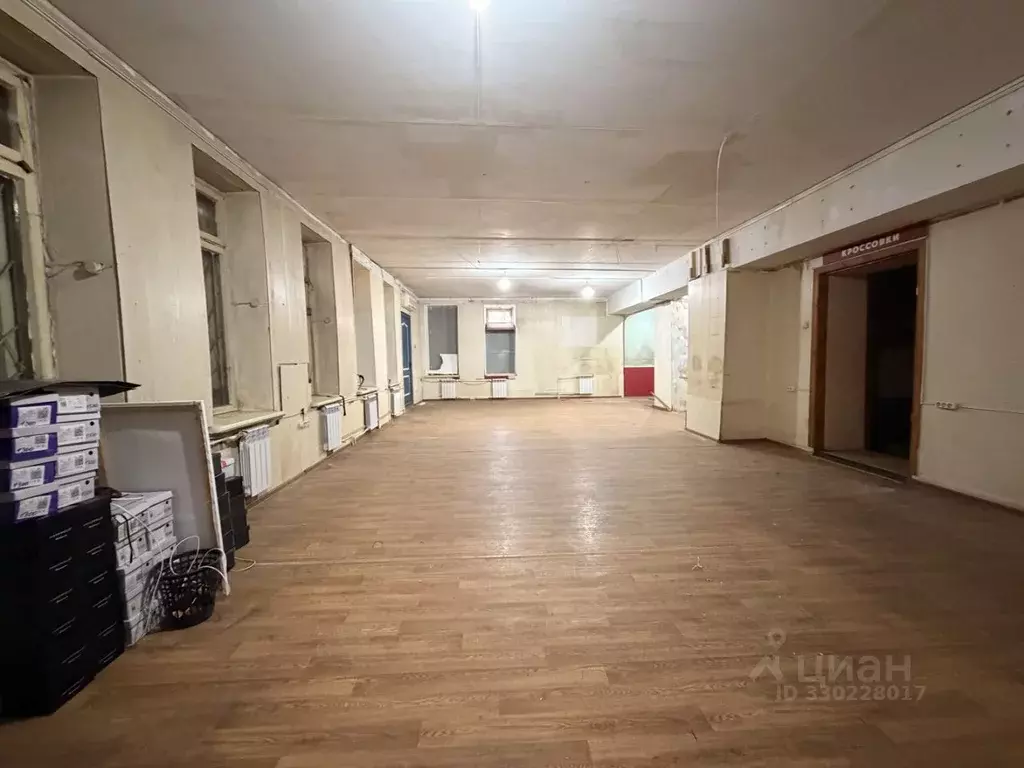 Помещение свободного назначения в Ярославская область, Ростов ул. ... - Фото 1