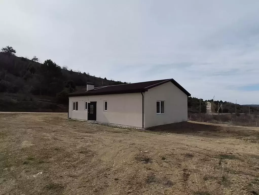 Дом в Крым, Бахчисарай ул. Достлукъ, 82 (106 м) - Фото 2