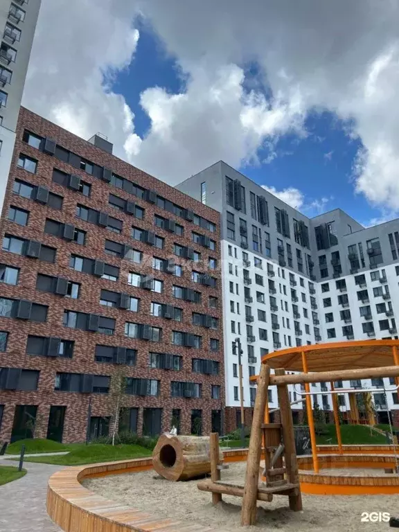 2-к кв. Тюменская область, Тюмень Харьковская ул., 72Б (64.7 м) - Фото 0
