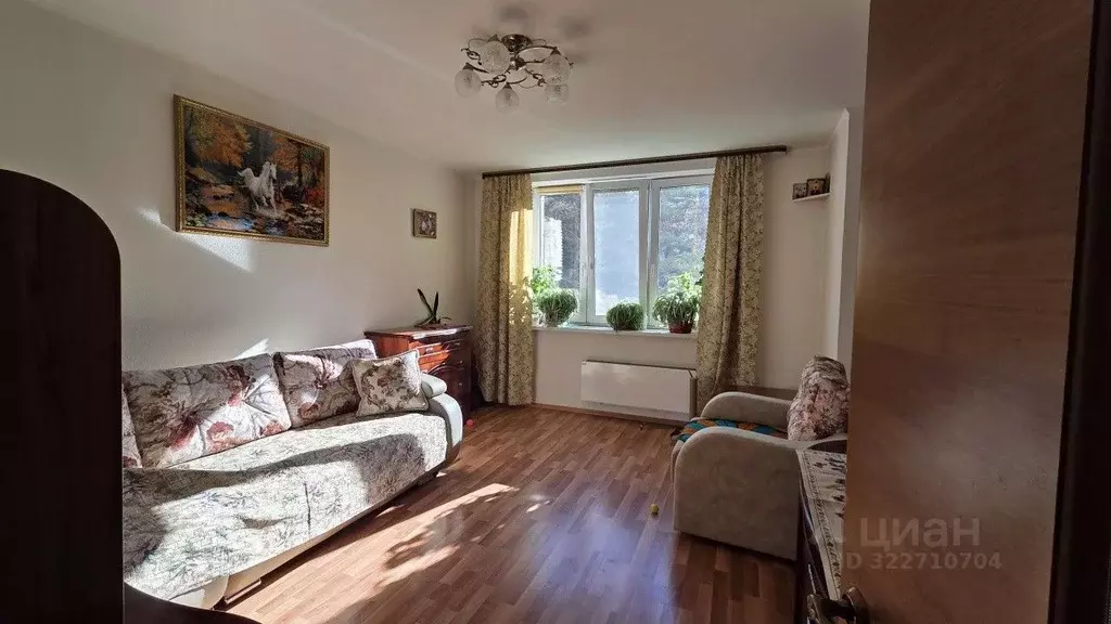 1-к кв. Свердловская область, Среднеуральск пер. Гашева, 6В (36.0 м) - Фото 1