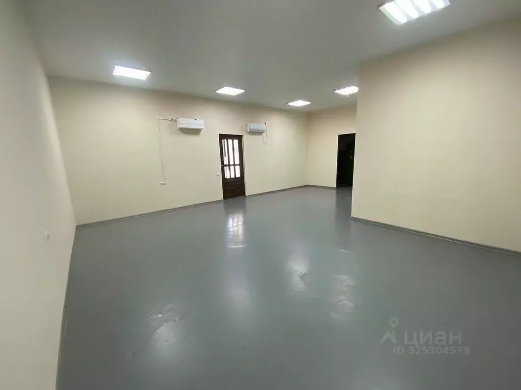 Помещение свободного назначения в Краснодарский край, Крымск ... - Фото 1