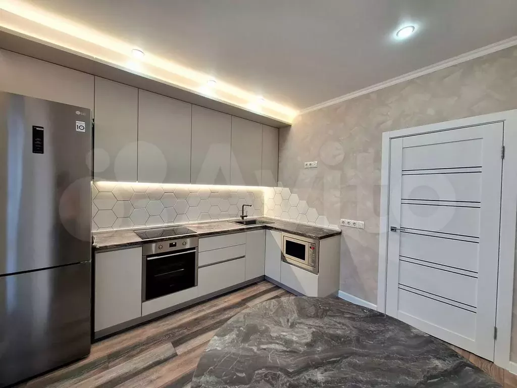 1-к. квартира, 40 м, 9/24 эт. - Фото 1