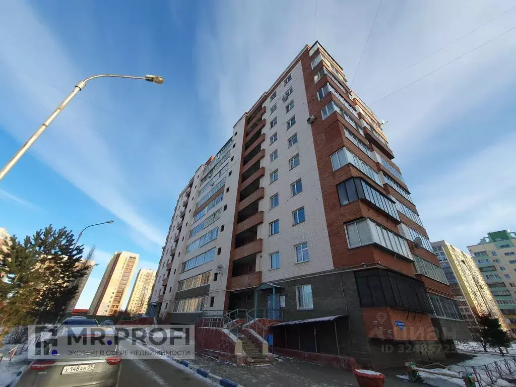 3-к кв. Омская область, Омск ул. Крупской, 12/1 (91.0 м) - Фото 1