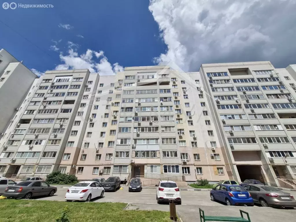 3-комнатная квартира: Саратов, улица имени П.Ф. Батавина, 12 (73 м) - Фото 1
