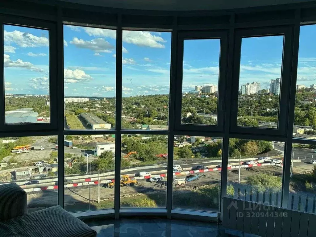 1-к кв. Белгородская область, Белгород Харьковская ул., 3 (49.6 м) - Фото 2