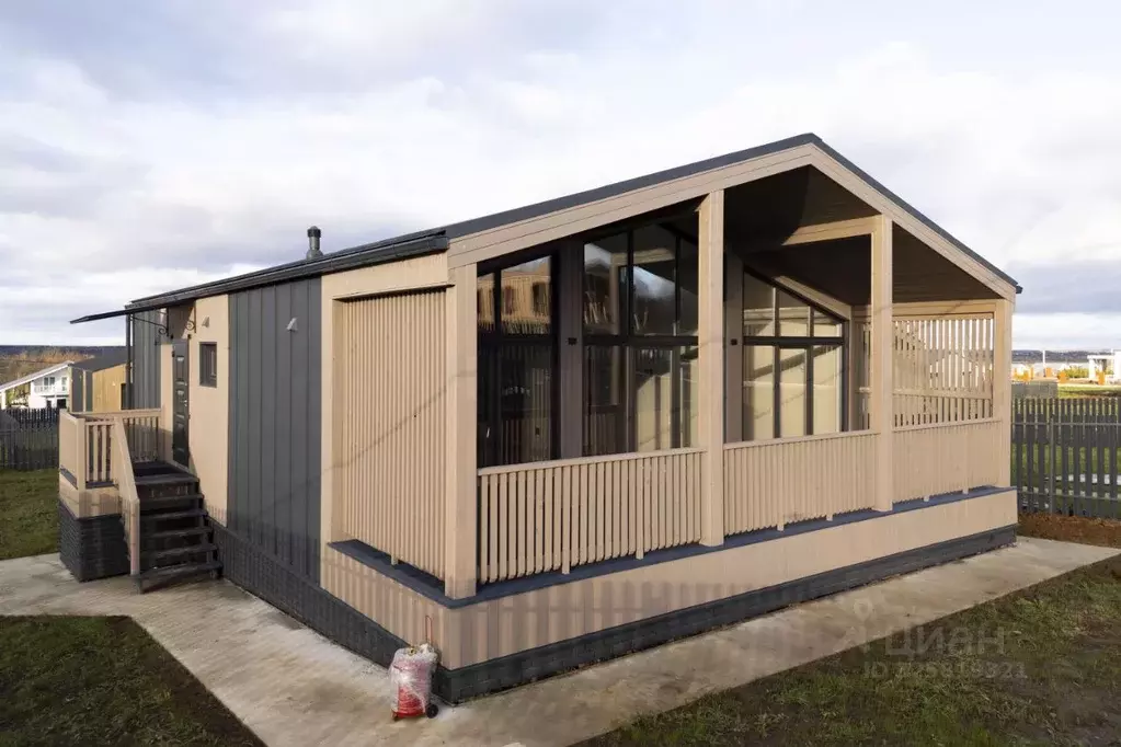 Дом в Ленинградская область, Ломоносовский район, Аннинское городское ... - Фото 1