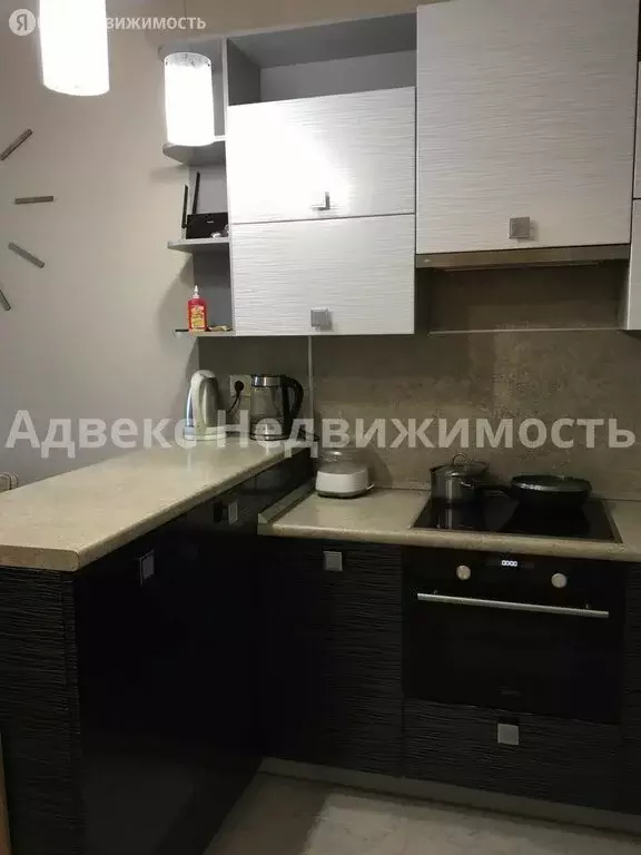 1-комнатная квартира: Тюмень, улица Циолковского, 7к1 (45 м) - Фото 1