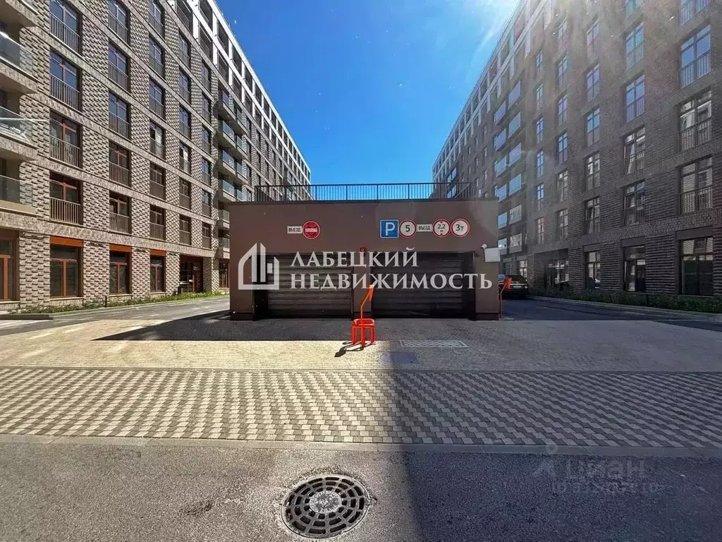 Гараж в Санкт-Петербург наб. Обводного Канала, 169 (14 м) - Фото 1