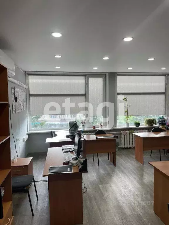 Офис в Красноярский край, Красноярск Высотная ул., 4 (33 м) - Фото 1