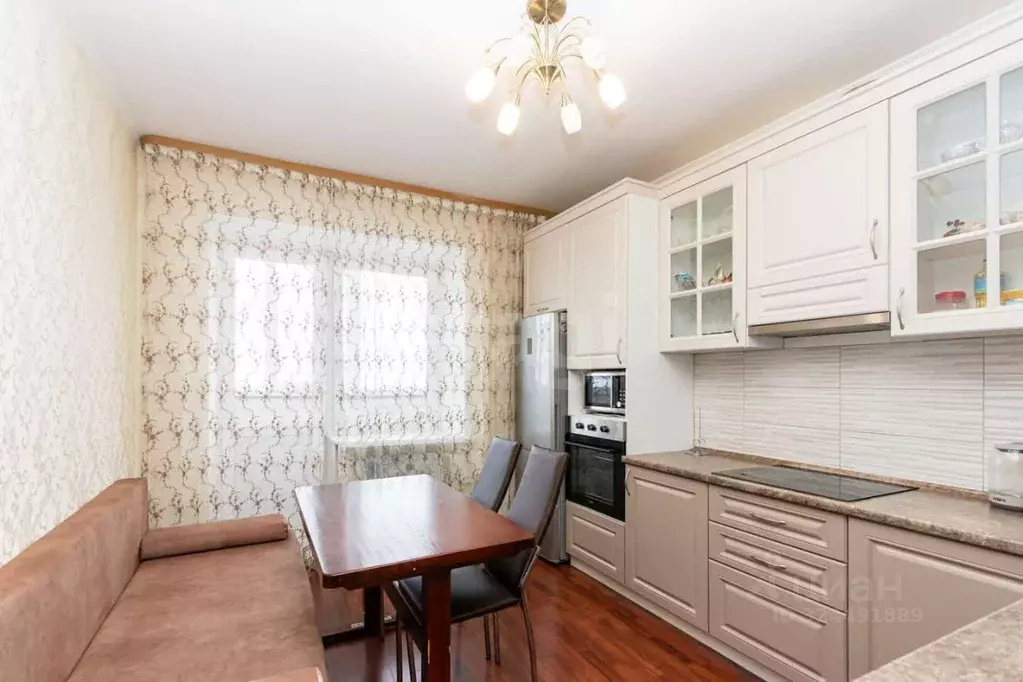 1-к кв. Тюменская область, Тюмень Амурская ул., 4 (43.2 м) - Фото 1