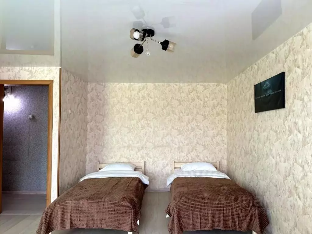 1-к кв. Кемеровская область, Юрга ул. Машиностроителей, 12 (45.0 м) - Фото 0