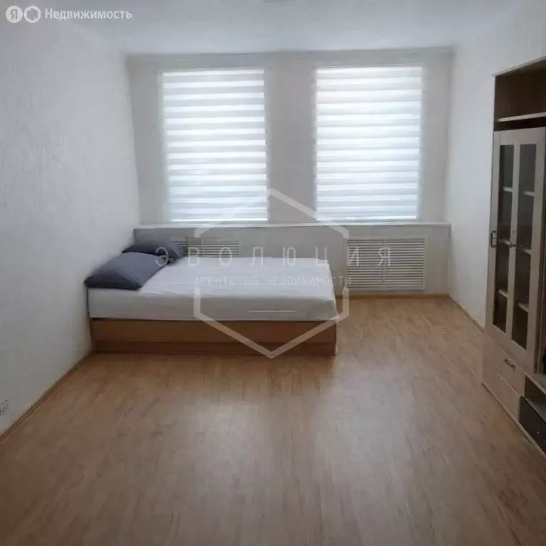 2-комнатная квартира: Калининград, улица Радистов, 20 (46 м) - Фото 1