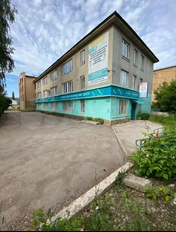 Помещение свободного назначения в Башкортостан, Октябрьский ул. ... - Фото 1