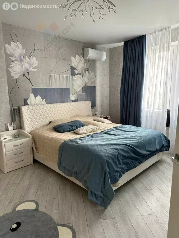 3-комнатная квартира: Краснодар, Гаражная улица, 87 (96.5 м) - Фото 0
