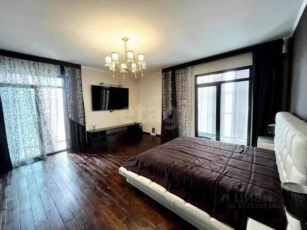 3-к кв. Камчатский край, Петропавловск-Камчатский ул. Топоркова, 8/3 ... - Фото 1