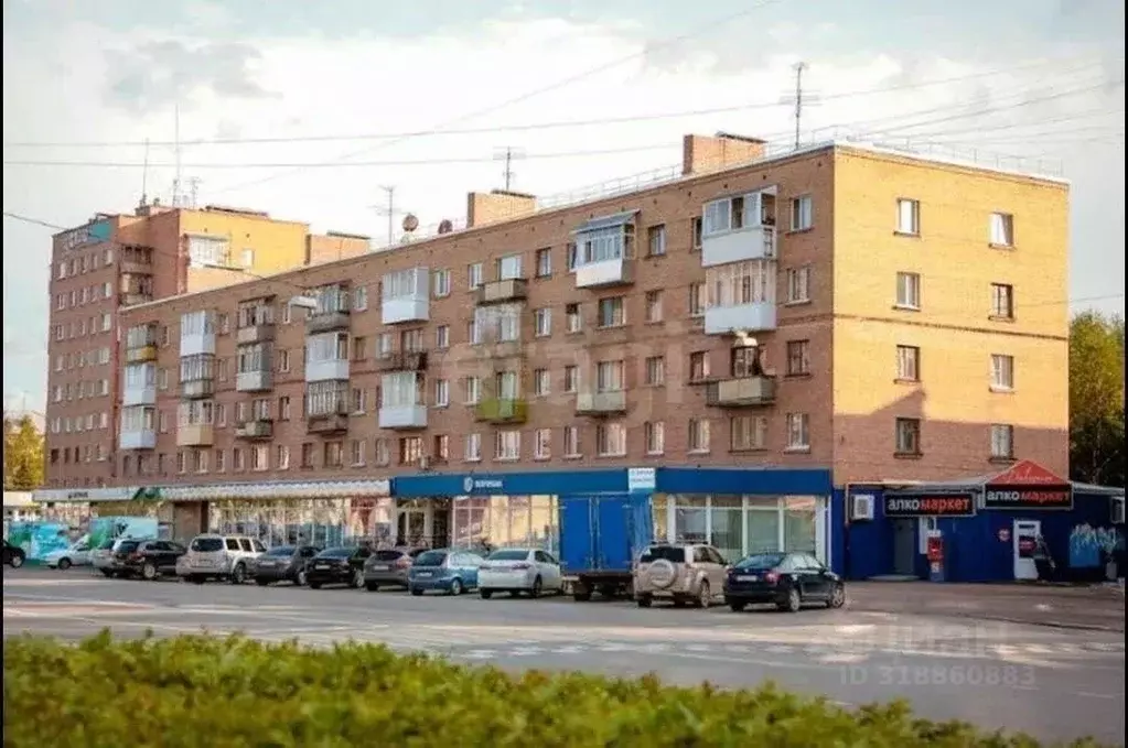 1-к кв. Коми, Ухта просп. Ленина, 33 (30.8 м) - Фото 0