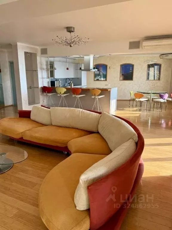 2-к кв. Омская область, Омск наб. Иртышская, 9/1 (120.0 м) - Фото 2