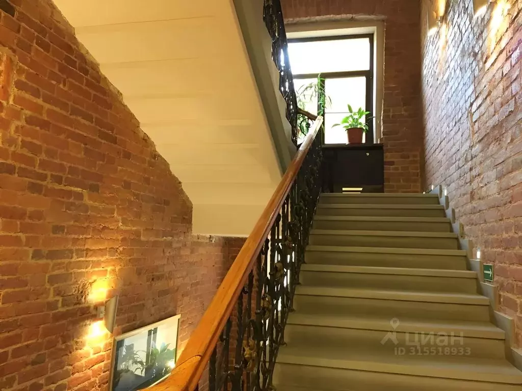 Офис в Санкт-Петербург Разъезжая ул., 5 (190 м) - Фото 2