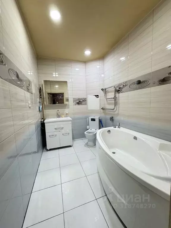 4-к кв. Иркутская область, Усолье-Сибирское ул. Менделеева, 8 (98.9 м) - Фото 1