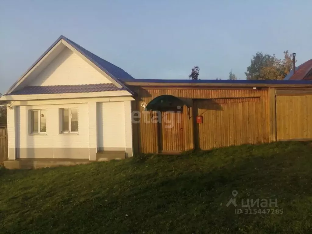 Дом в Свердловская область, Кушвинский муниципальный округ, пос. ... - Фото 0