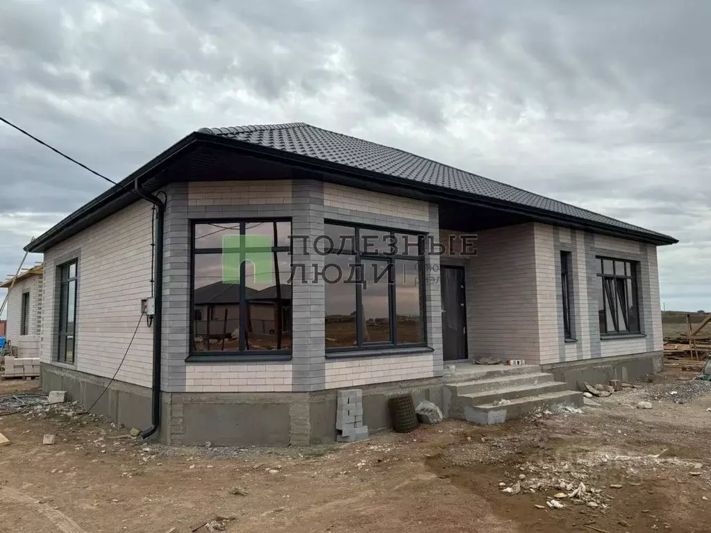 Дом в Астраханская область, Приволжский район, с. Три Протока  (120 м) - Фото 2